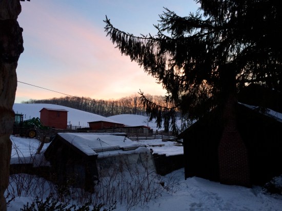 Light appears to the northeast.